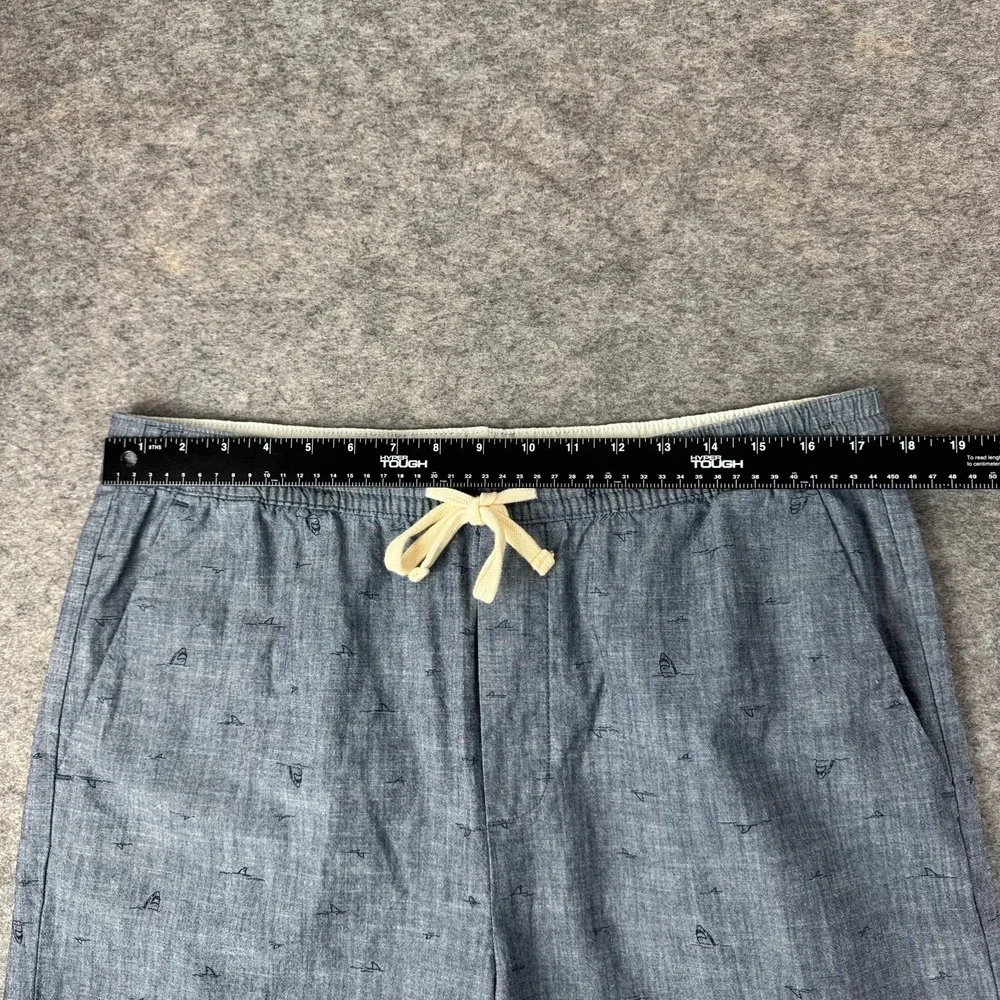 Banana Republic Deck Shorts 9